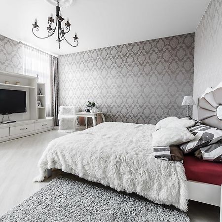 Mgapartments 3 Rooms Miasnikova Sq. Vip Minsk Exterior photo